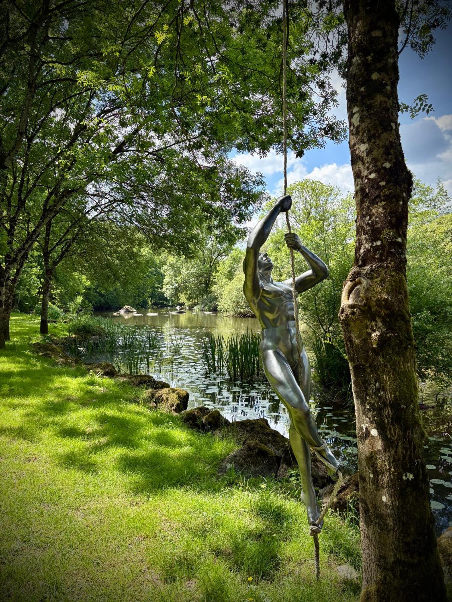 Le Moulin Du Guy, Proche Du Puy Dufou Bed and Breakfast Chanverrie Buitenkant foto